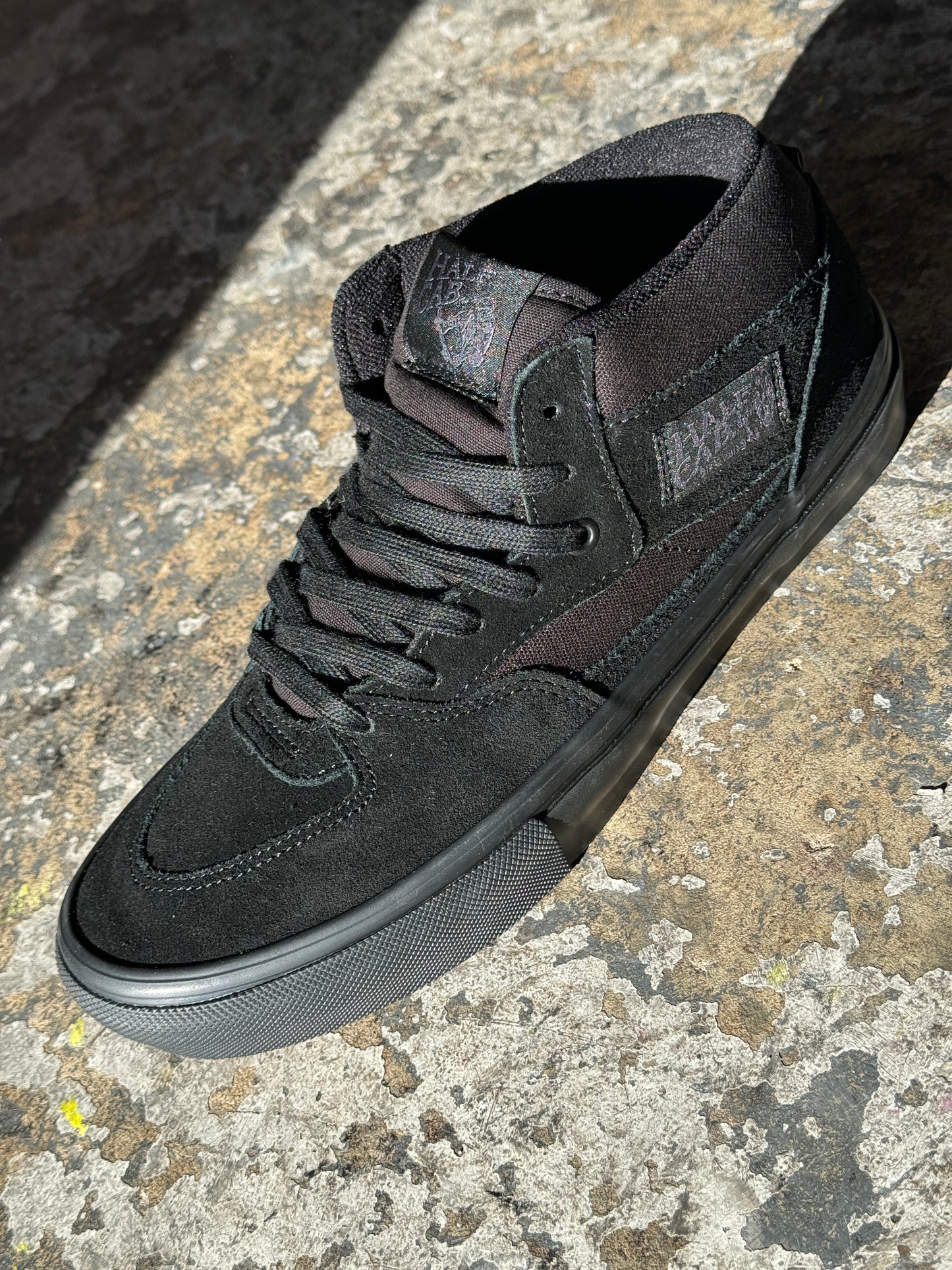 Half Cab Pro (Black/Black)